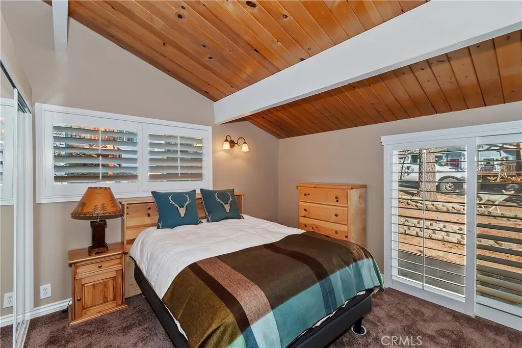 31435 Oakleaf, Running Springs, California 92382 home-pic-17