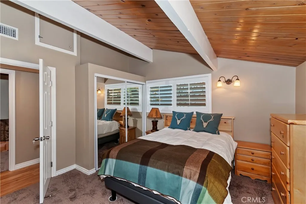 31435 Oakleaf, Running Springs, California 92382 home-pic-18