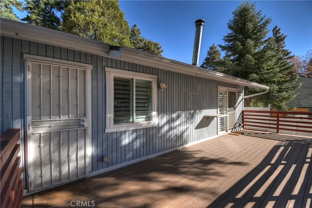31435 Oakleaf, Running Springs, California 92382 home-pic-2