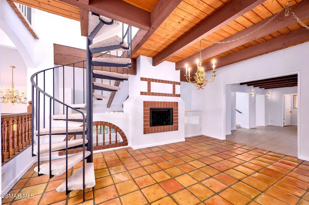 751 Wildwood Avenue, Thousand Oaks, California 91360 home-pic-35