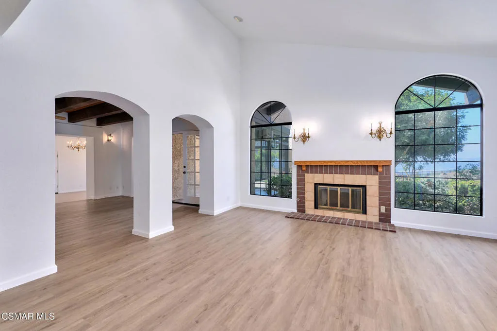 751 Wildwood Avenue, Thousand Oaks, California 91360 home-pic-28