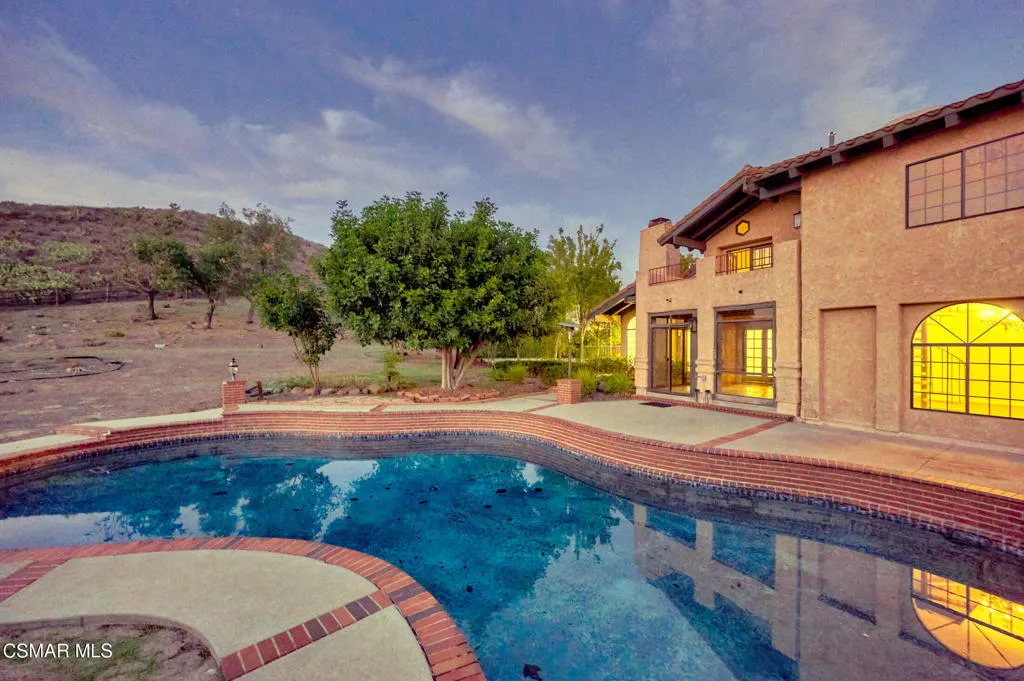 751 Wildwood Avenue, Thousand Oaks, California 91360 home-pic-87