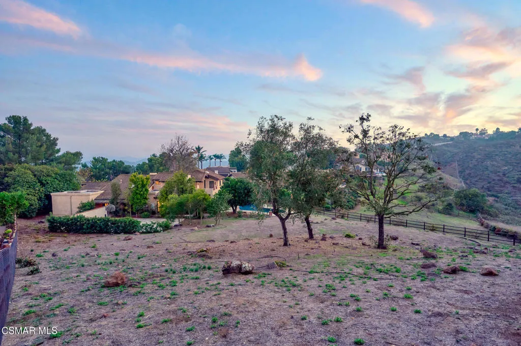 751 Wildwood Avenue, Thousand Oaks, California 91360 home-pic-77