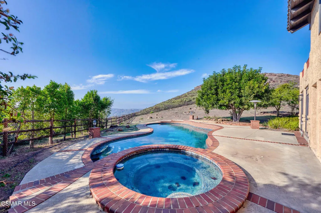 751 Wildwood Avenue, Thousand Oaks, California 91360 home-pic-67