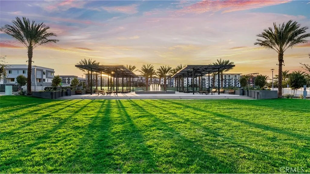 1720 E Park Street 11, Anaheim, California 92805 home-pic-21