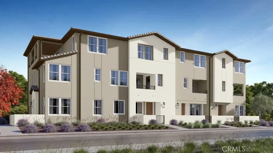 1720 E Park Street 11, Anaheim, California 92805 home-pic-19