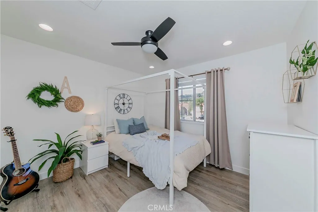 702 Oakcrest Avenue, Brea, California 92821 home-pic-36