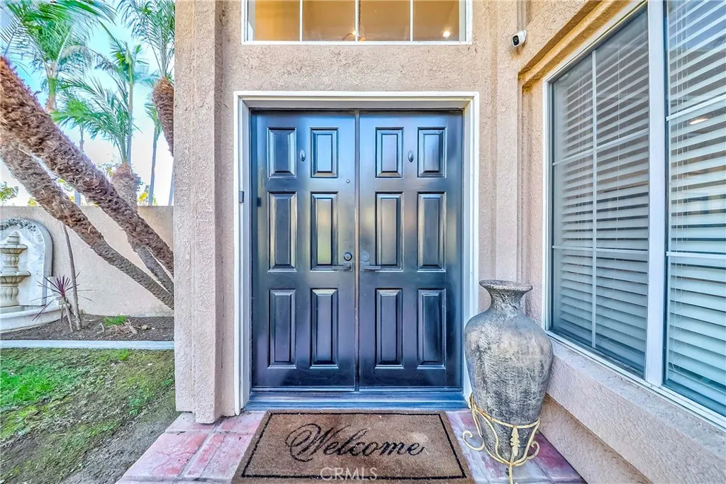 702 Oakcrest Avenue, Brea, California 92821 home-pic-5