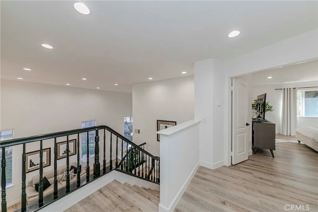 702 Oakcrest Avenue, Brea, California 92821 home-pic-30
