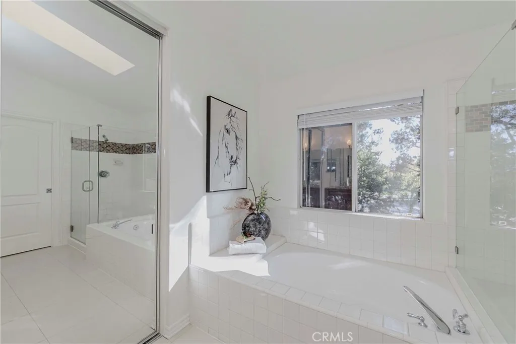 702 Oakcrest Avenue, Brea, California 92821 home-pic-33