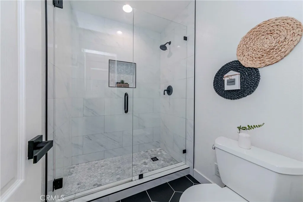 702 Oakcrest Avenue, Brea, California 92821 home-pic-38