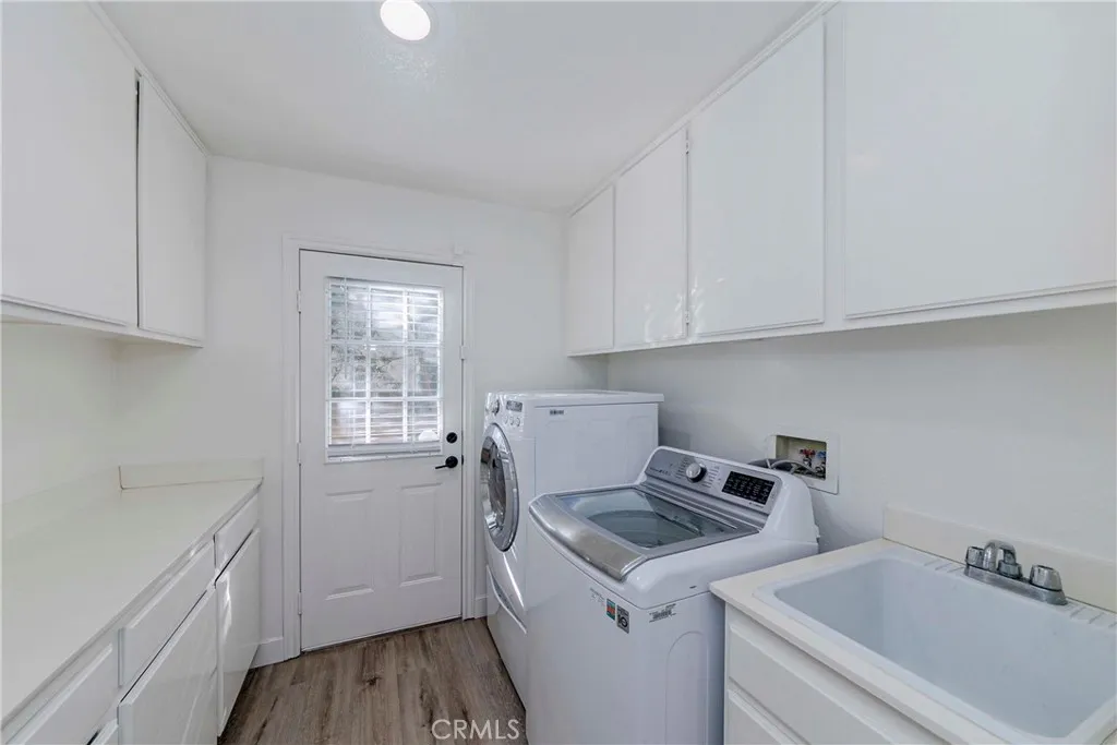 702 Oakcrest Avenue, Brea, California 92821 home-pic-40