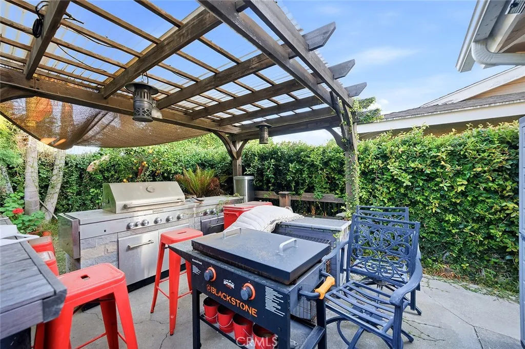 3176 Armourdale, Long Beach, California 90808 home-pic-19