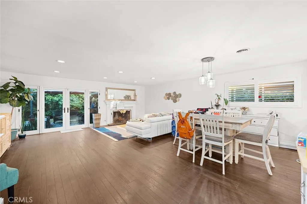 3176 Armourdale, Long Beach, California 90808 home-pic-1