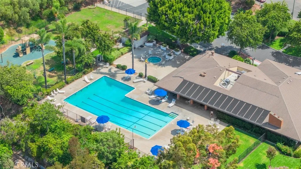 6273 Caminito Juanico, San Diego, California 92111 home-pic-24