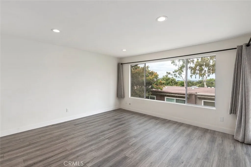 6273 Caminito Juanico, San Diego, California 92111 home-pic-8
