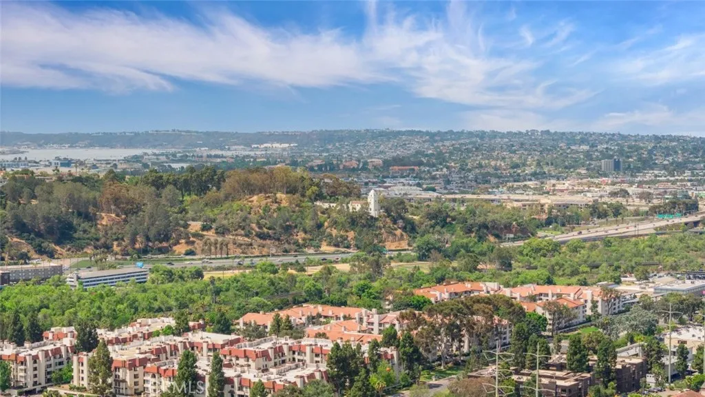 6273 Caminito Juanico, San Diego, California 92111 home-pic-27