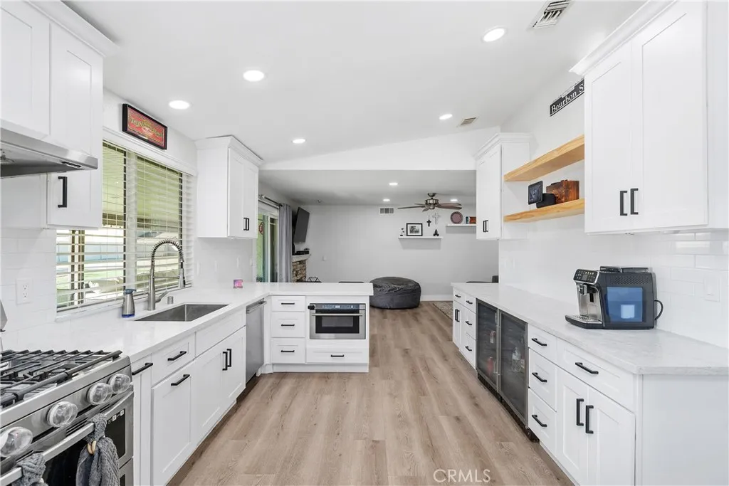 4725 Foxborough Court, Jurupa Valley, California 92509 home-pic-23