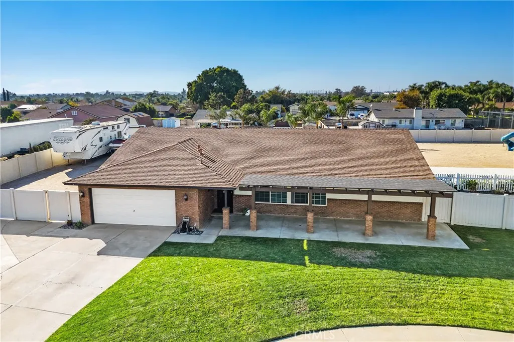 4725 Foxborough Court, Jurupa Valley, California 92509 home-pic-0