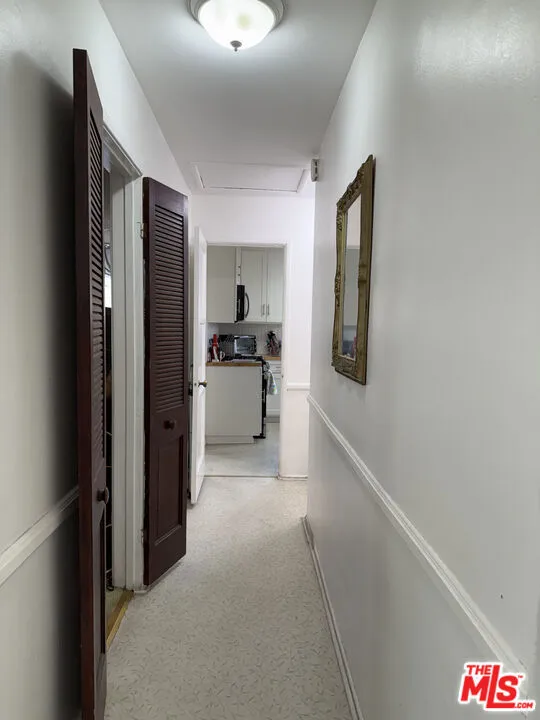 3810 S Dunsmuir Avenue, Los Angeles, California 90008 home-pic-14