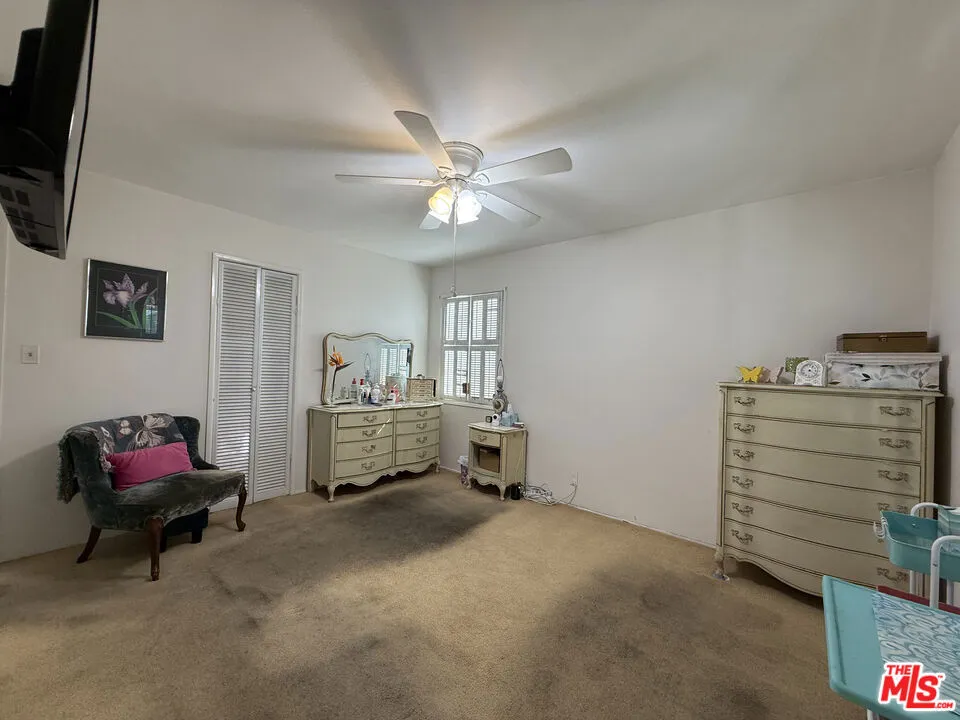 3810 S Dunsmuir Avenue, Los Angeles, California 90008 home-pic-8