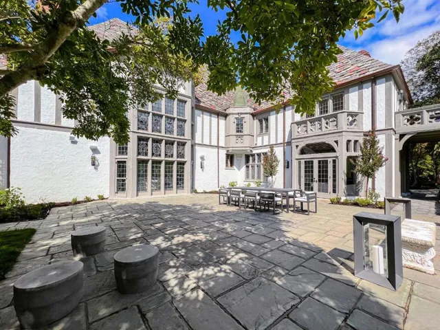 85 Fagan Drive, Hillsborough, California 94010