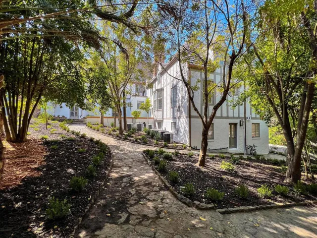 85 Fagan Drive, Hillsborough, California 94010