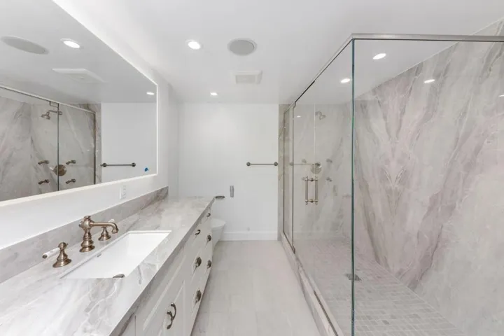 85 Fagan Drive, Hillsborough, California 94010