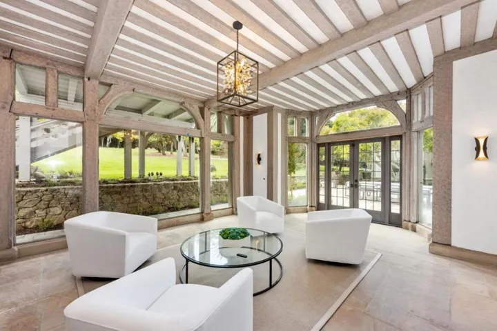 85 Fagan Drive, Hillsborough, California 94010