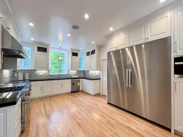 85 Fagan Drive, Hillsborough, California 94010