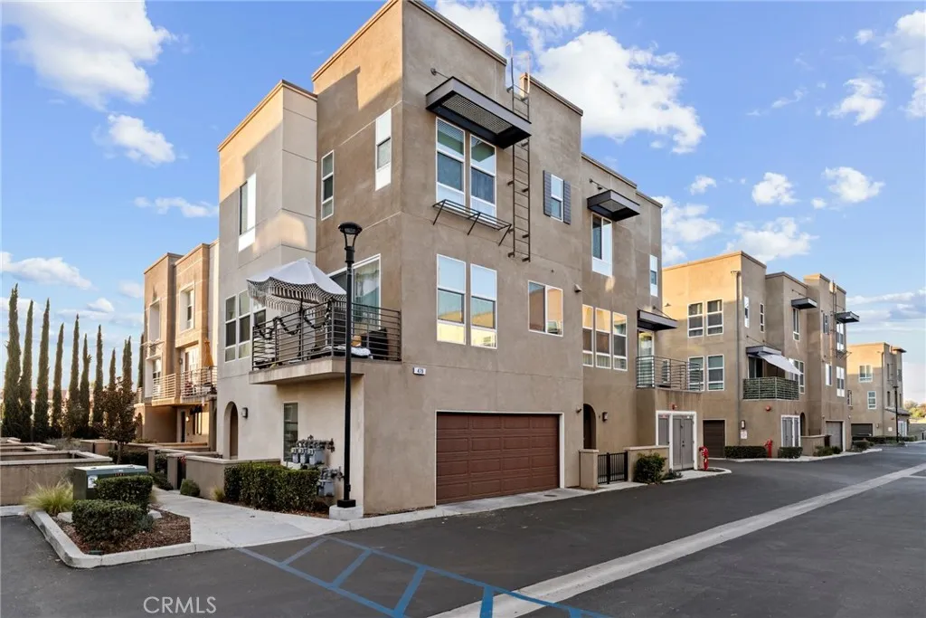 479 Marc Place C, Azusa, California 91702 home-pic-0