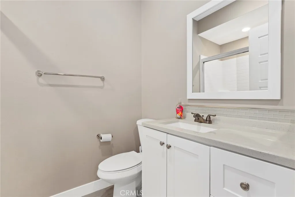 479 Marc Place C, Azusa, California 91702 home-pic-7