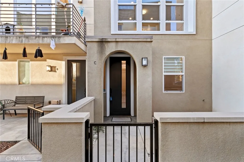 479 Marc Place C, Azusa, California 91702 home-pic-1