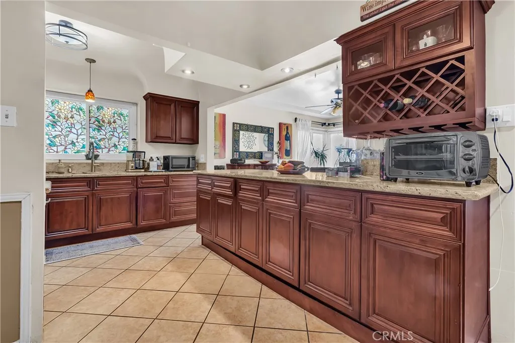 3203 Live Oak, Huntington Park, California 90255 home-pic-10
