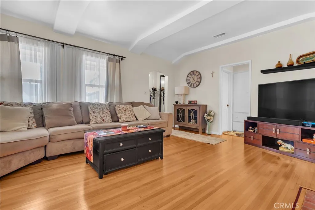 3203 Live Oak, Huntington Park, California 90255 home-pic-6