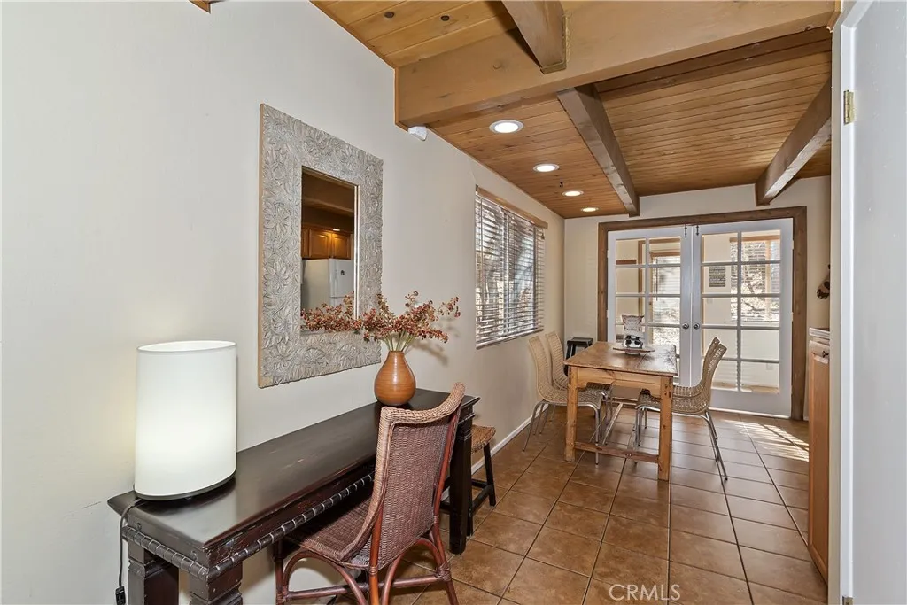1709 Columbine, Big Bear City, California 92315 home-pic-10