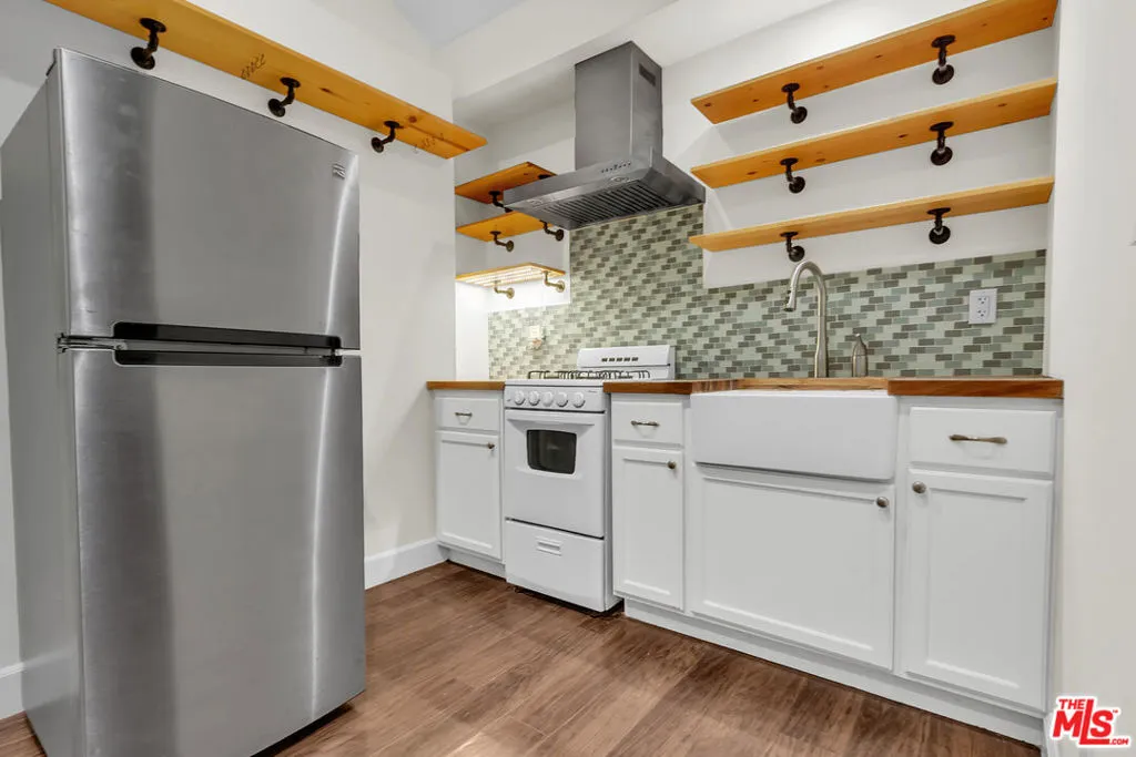 951 N Allen Avenue, Pasadena, California 91104 home-pic-23