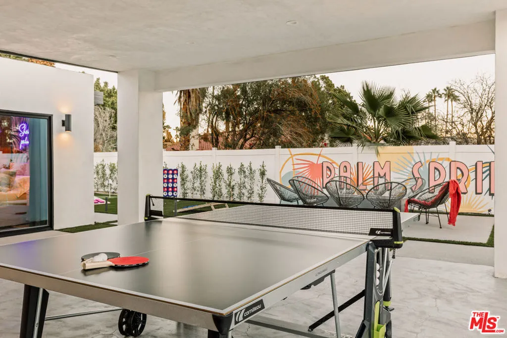 1170 E El Conquistador, Palm Springs, California 92262 home-pic-49