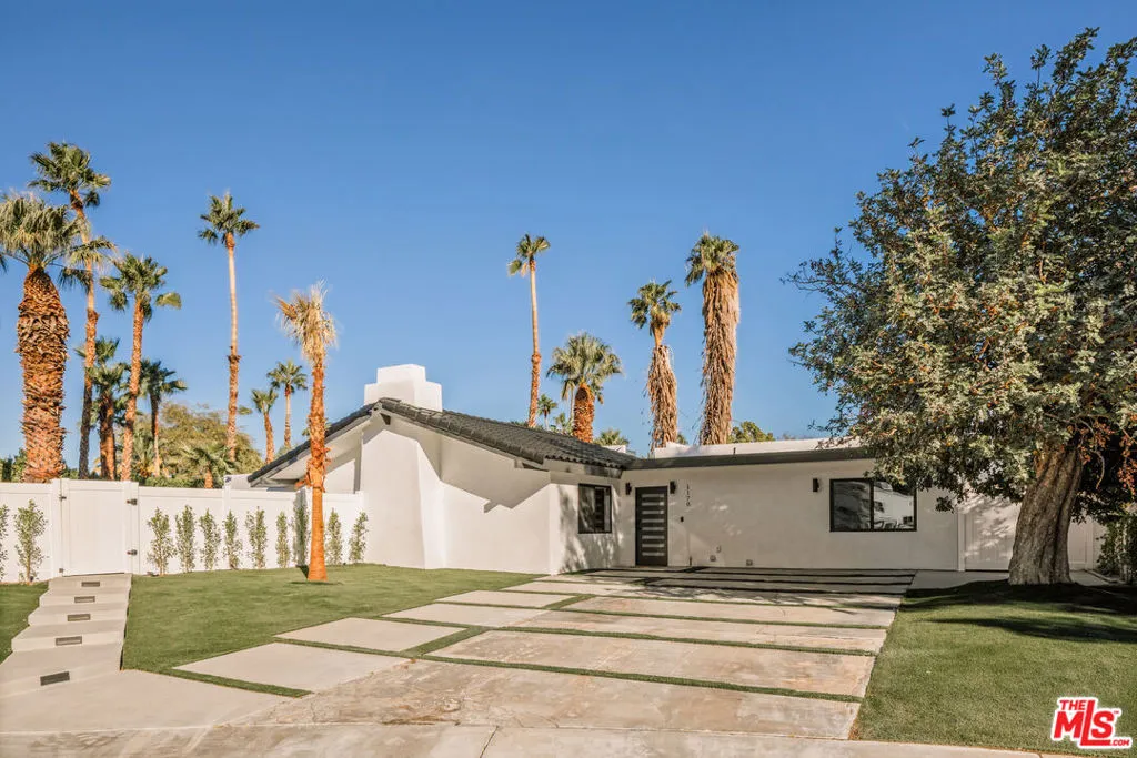 1170 E El Conquistador, Palm Springs, California 92262 home-pic-4