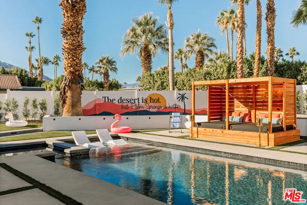 1170 E El Conquistador, Palm Springs, California 92262 home-pic-35