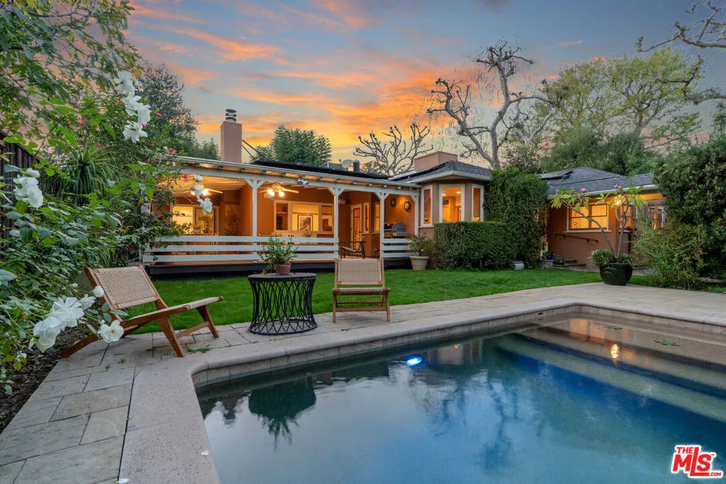 4958 Carpenter Avenue, Valley Village, California 91607 home-pic-39