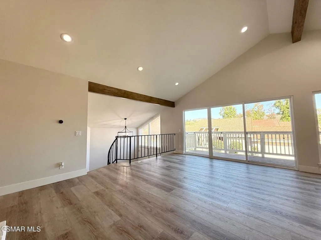 213 Estrellita Lane, Oak Park, California 91377 home-pic-7