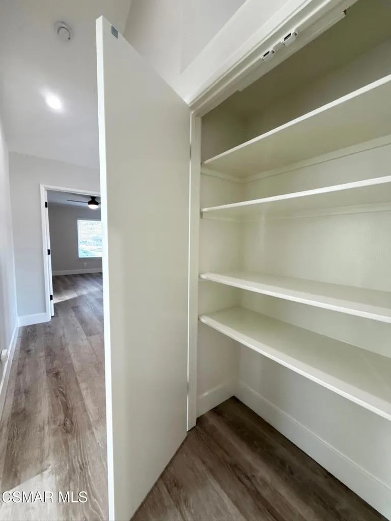 213 Estrellita Lane, Oak Park, California 91377 home-pic-16
