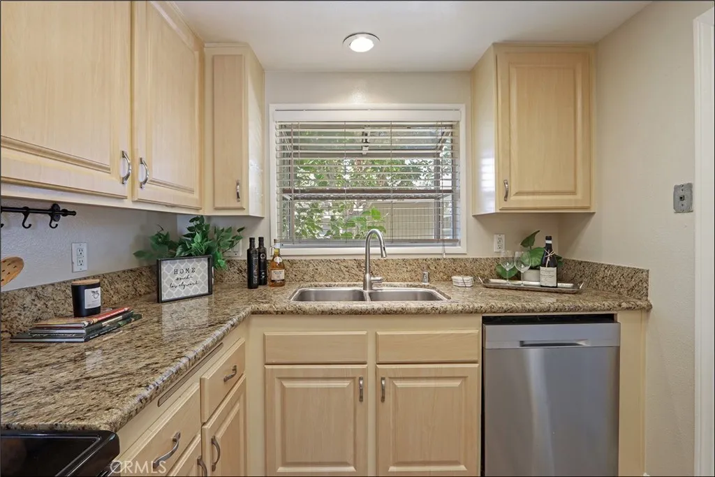 53 Briarwood, Aliso Viejo, California 92656 home-pic-9