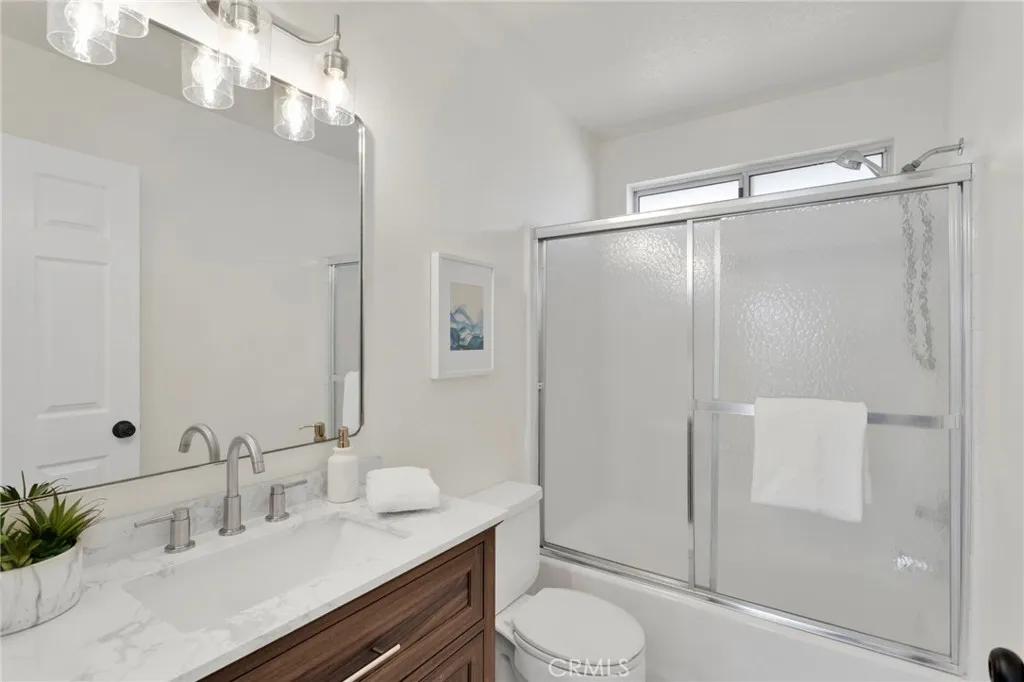 14582 Hidden Canyon, Victorville, California 92394 home-pic-26