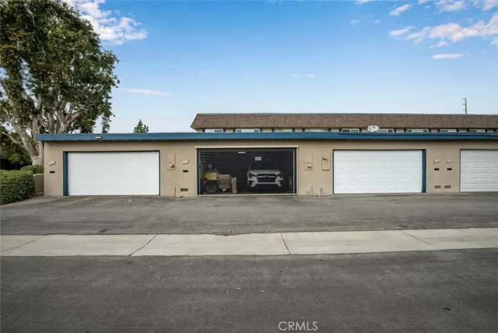 4385 Larwin, Cypress, California 90630
