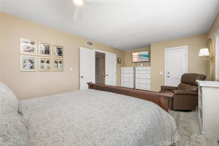 4385 Larwin, Cypress, California 90630