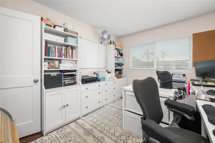 4385 Larwin, Cypress, California 90630