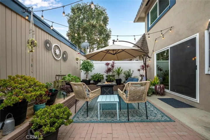 4385 Larwin, Cypress, California 90630