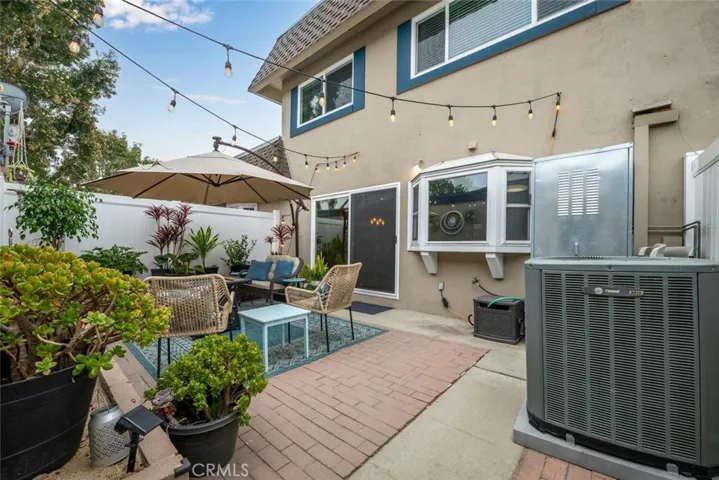 4385 Larwin, Cypress, California 90630